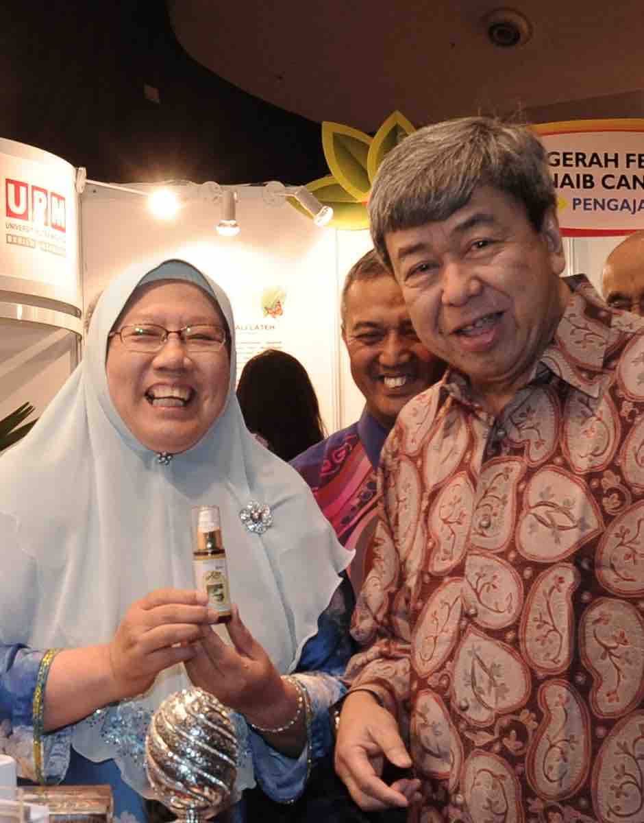 profesor dr maznah ismail upm